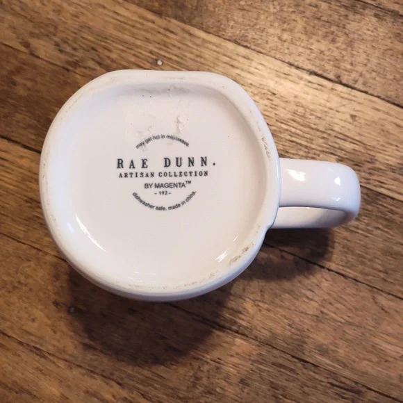 Rae Dunn LOVE Large Cup - Picture 4 of 4